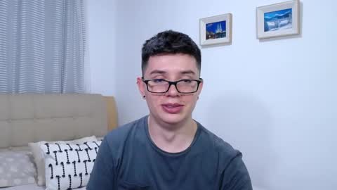 Kevin online show from February 23, 12:46 am