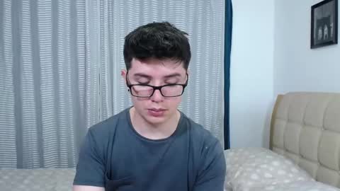 Kevin online show from November 4, 10:11 pm