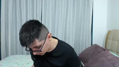 Kevin online show from February 7, 12:13 am