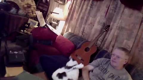 kevydaddyhubby2 online show from November 13, 7:44 am