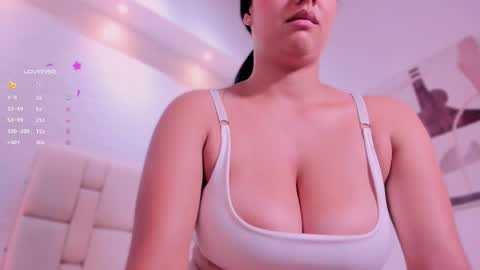 Snapshot of keyla_lage chatting on February 26, 2:08 am keyla_lage online show from February 26, 2:08 am