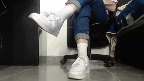     online show from March 16, 6:01 pm