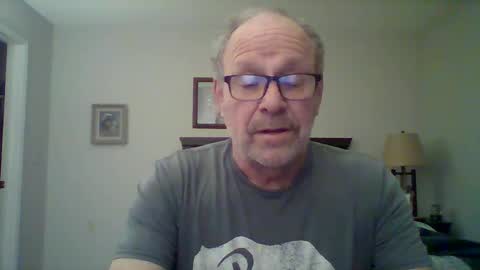 Snapshot of kfries chatting on February 12, 12:16 am Kent online show from February 12, 12:16 am