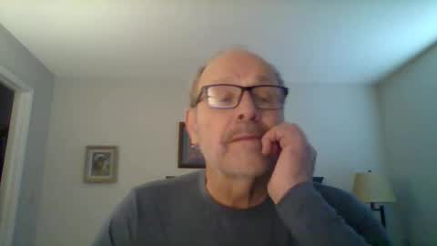 Snapshot of kfries chatting on February 13, 5:54 pm Kent online show from February 13, 5:54 pm