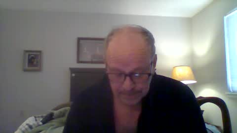 Snapshot of kfries chatting on February 1, 7:23 pm Kent online show from February 1, 7:23 pm