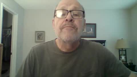 Snapshot of kfries chatting on March 4, 9:22 pm Kent online show from March 4, 9:22 pm