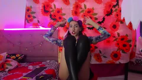 Snapshot of khandyz chatting on October 11, 6:44 pm Khandyz online show from October 11, 6:44 pm