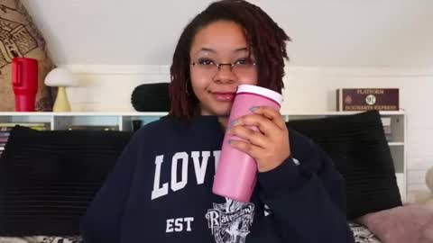 Khaya online show from February 24, 5:05 pm