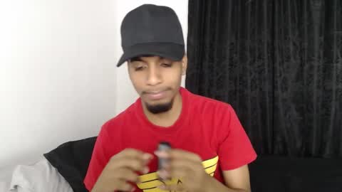 khevinlopezonig online show from September 24, 9:27 am