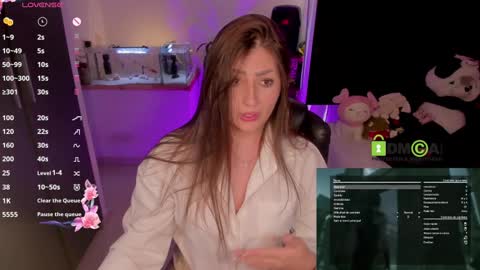 Snapshot of khionebesset chatting on January 9, 1:56 pm Khi.  online show from January 9, 1:56 pm