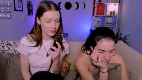 khloebeauty online show from March 4, 8:50 pm