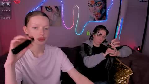 khloebeauty online show from January 17, 8:28 pm