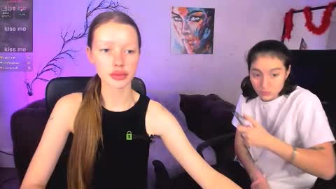 khloebeauty online show from November 29, 8:27 pm