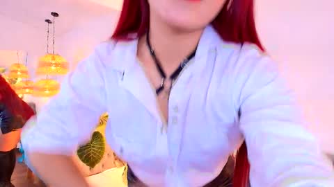 Snapshot of khloejohnson chatting on September 30, 8:08 pm khloejohnson online show from September 30, 8:08 pm