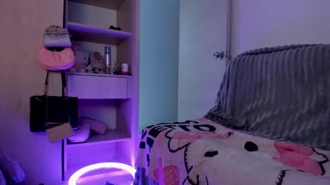 ki_ttyu online show from May 10, 2:18 am
