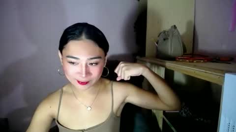 Snapshot of kiana4uxoxo chatting on October 19, 9:41 pm Kiana online show from October 19, 9:41 pm