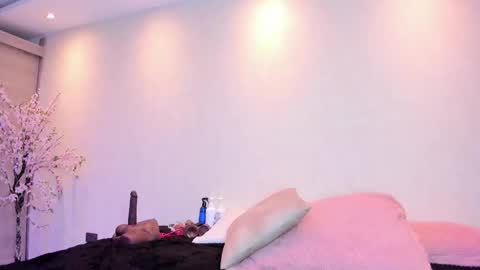    N         M online show from October 27, 12:16 pm