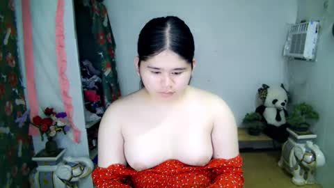 Your SweetGirl Ts online show from November 14, 7:05 pm