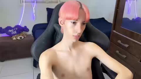 kiantwink online show from September 29, 10:09 pm