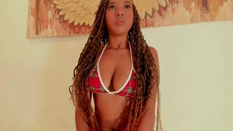 Kiara online show from July 20, 1:35 pm