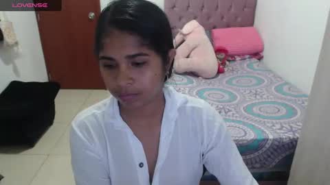 Snapshot of kiara_williamss chatting on March 5, 11:05 pm Kiara online show from March 5, 11:05 pm