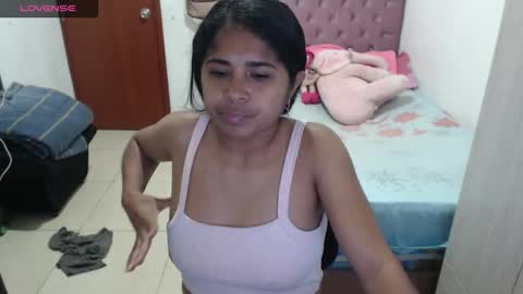Snapshot of kiara_williamss chatting on October 8, 3:24 am Kiara online show from October 8, 3:24 am