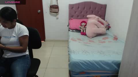 Snapshot of kiara_williamss chatting on October 5, 5:42 pm Kiara online show from October 5, 5:42 pm
