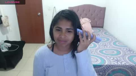 Snapshot of kiara_williamss chatting on January 28, 12:26 am Kiara online show from January 28, 12:26 am