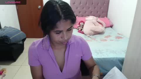 Snapshot of kiara_williamss chatting on October 18, 10:58 pm Kiara online show from October 18, 10:58 pm