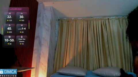 Snapshot of kiara_zahiri_ chatting on September 19, 11:25 am Kiara Zahiri online show from September 19, 11:25 am