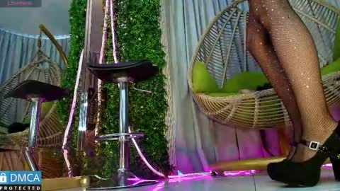 Snapshot of kiara_zahiri_ chatting on September 13, 4:31 pm Kiara Zahiri online show from September 13, 4:31 pm