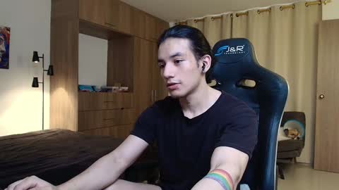 kikeruiz 19 online show from December 18, 6:03 pm