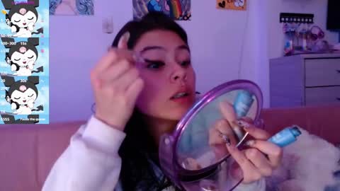 Snapshot of kiki_cams chatting on February 11, 11:42 am kIKI online show from February 11, 11:42 am