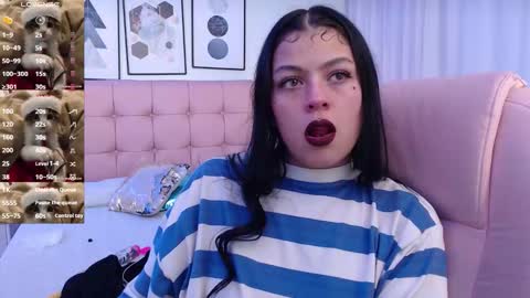 kIKI online show from November 6, 9:18 pm