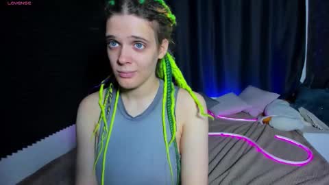 Kiki online show from October 23, 10:39 am