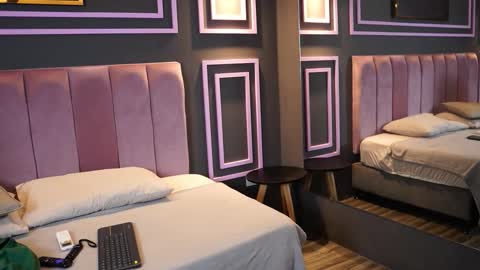 Kim online show from February 9, 12:53 pm