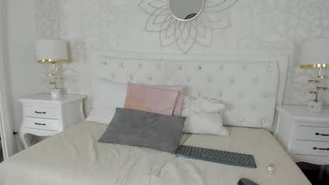 Kimberlin online show from October 25, 7:36 pm