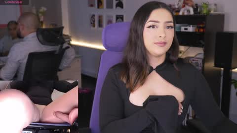 Kimberly 1200-1900 GMT-5 online show from April 7, 7:38 pm