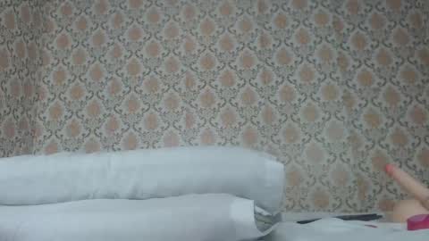 Snapshot of kimberly_perez__ chatting on February 18, 2:16 am Kimberly online show from February 18, 2:16 am