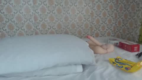 Snapshot of kimberly_perez__ chatting on February 19, 2:12 am Kimberly online show from February 19, 2:12 am