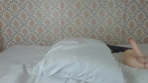 Snapshot of kimberly_perez__ chatting on February 28, 2:31 am Kimberly online show from February 28, 2:31 am