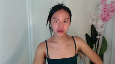 Kimberly online show from June 19, 1:11 am