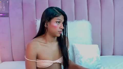 Kimberlyn online show from June 25, 8:25 pm