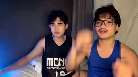 kimchups online show from April 19, 2:40 pm