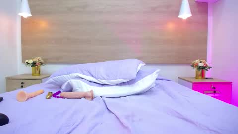 Kimi Kohh online show from November 14, 1:46 pm