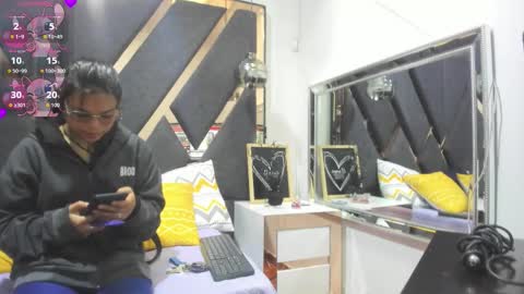 Kimy online show from November 17, 1:24 pm