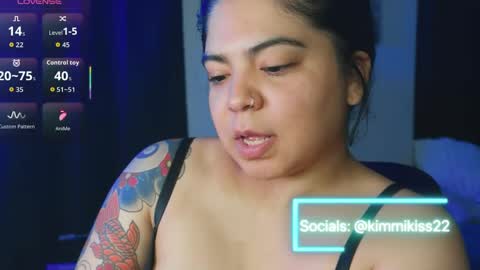 Snapshot of kimmiakiss22 chatting on September 27, 1:47 am Kimmi online show from September 27, 1:47 am