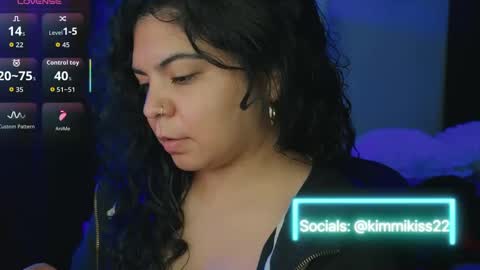 Snapshot of kimmiakiss22 chatting on September 25, 12:50 am Kimmi online show from September 25, 12:50 am