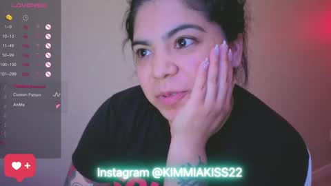 Snapshot of kimmiakiss22 chatting on February 1, 9:54 am Kimmi online show from February 1, 9:54 am
