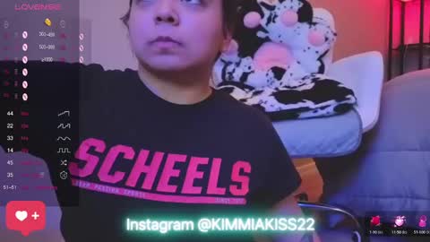 Snapshot of kimmiakiss22 chatting on February 6, 2:55 am Kimmi online show from February 6, 2:55 am